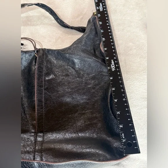 Hobo Marley Black Leather Shoulder Bag Adjustable Strap - Picture 4 of 16